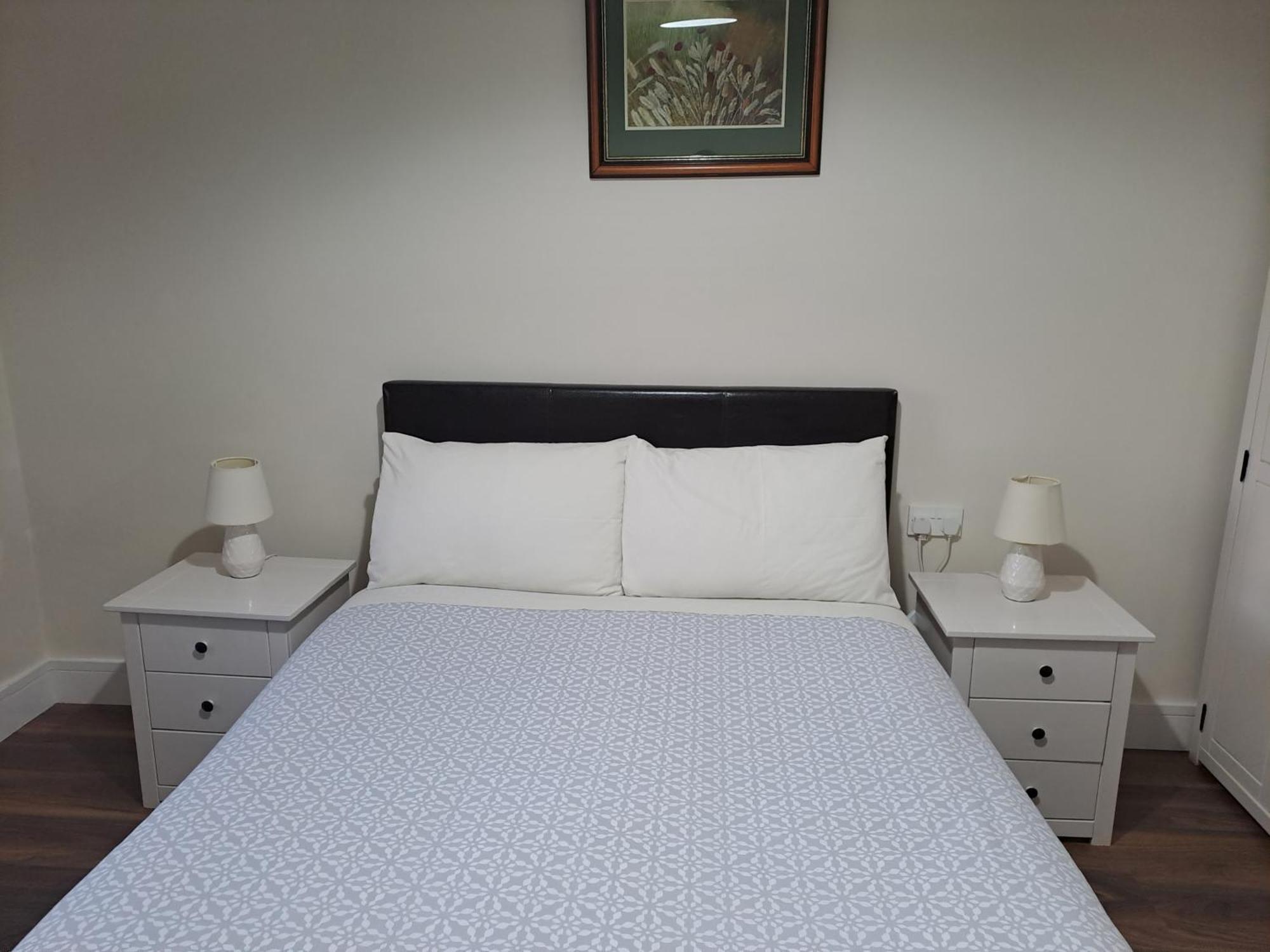 Doolin Farm Apartment Room photo